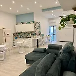 Gloves Rooms